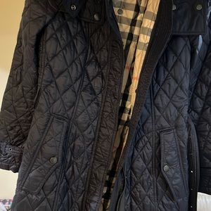 100authentic Burberry quilted jackets navy color